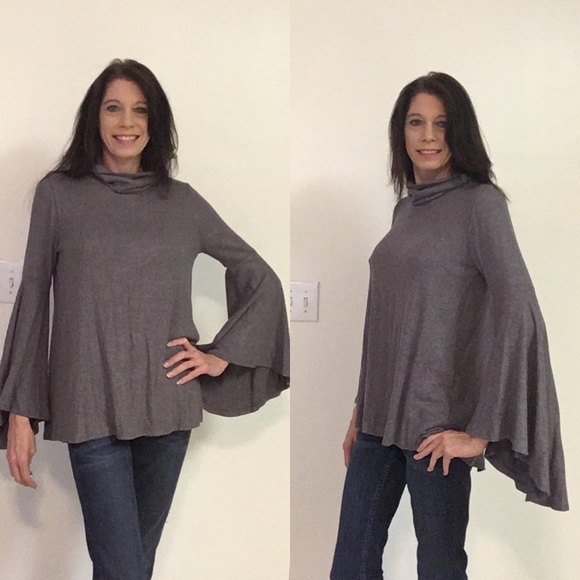 Gray Bell Sleeve Top - Picture 2 of 2